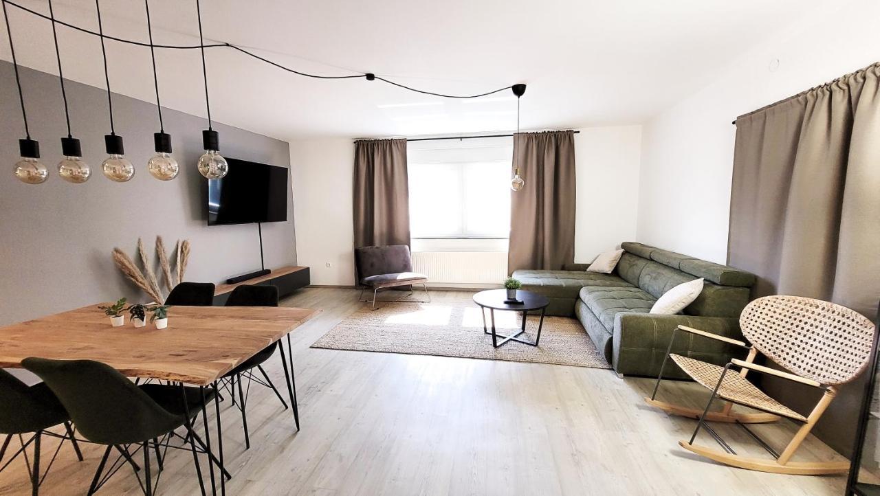 Apartamento Business & Family - Zentral, 24H Check-In, Xxl Tv Siegburg Exterior foto